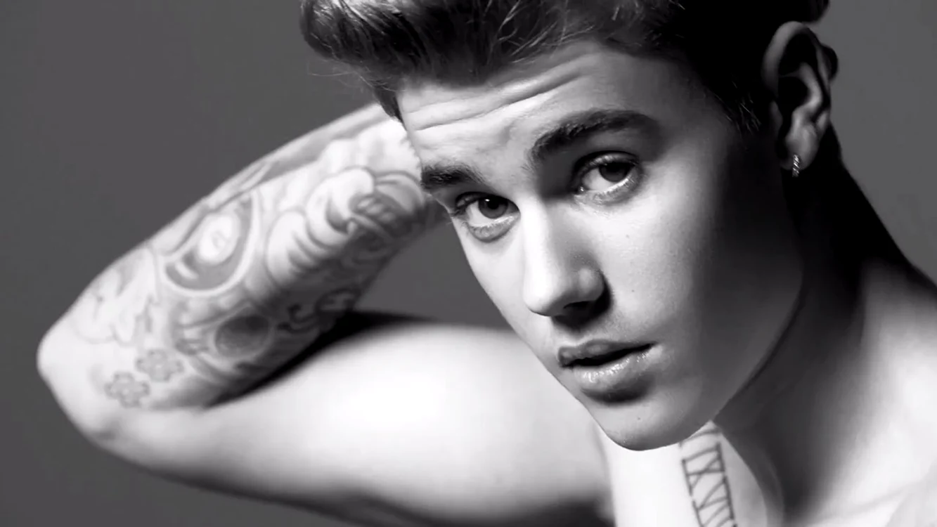 
    Justin Bieber are o nouă iubităfoto: Facebook  
