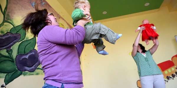 Copiii vaccinaţi sunt în siguranţă în colectivităţi