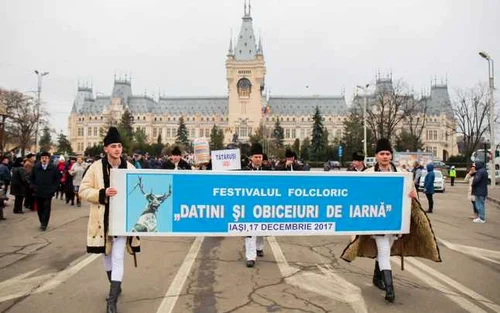 Festivalul „Datini şi obiceiuri de iarnă” FOTO Facebook Maricel Popa 