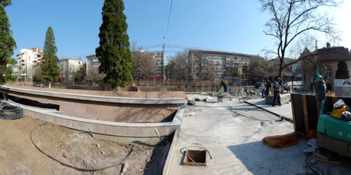 Încet-încet, noul scuar al Consiliului Judeţean Olt capătă o nouă imagine