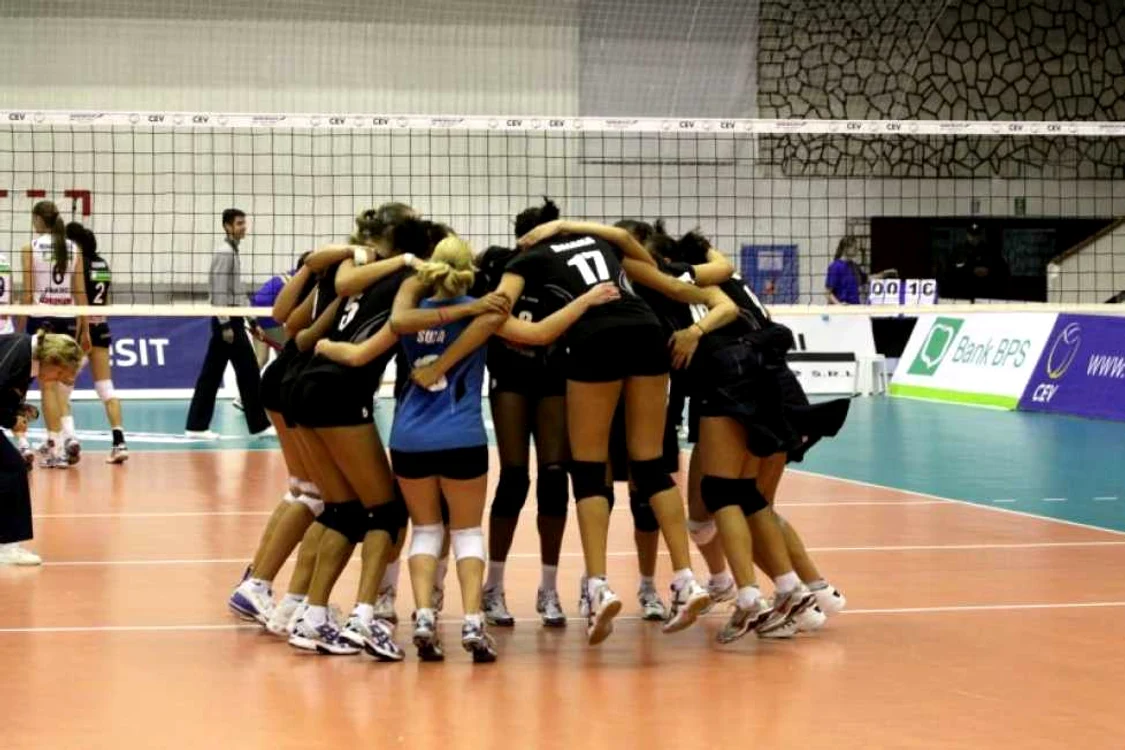 La final voleibalistele de la Metal Galaţi s-au prins într-o horă a bucuriei