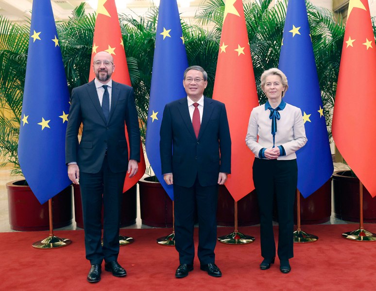 Summitul UE - China sub semnul Americii și al Rusiei. Fără „decuplare”, dar și fără perspective concrete. China la zi