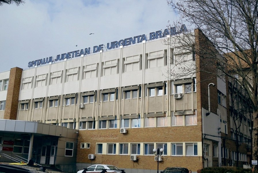 Pacient internat, găsit mort lângă gardul Spitalului județean din Brăila