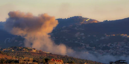 Bombardamente israeliene asupra satului Kfarkela, la granița de sud a Libanului FOTO PROFIMEDIA