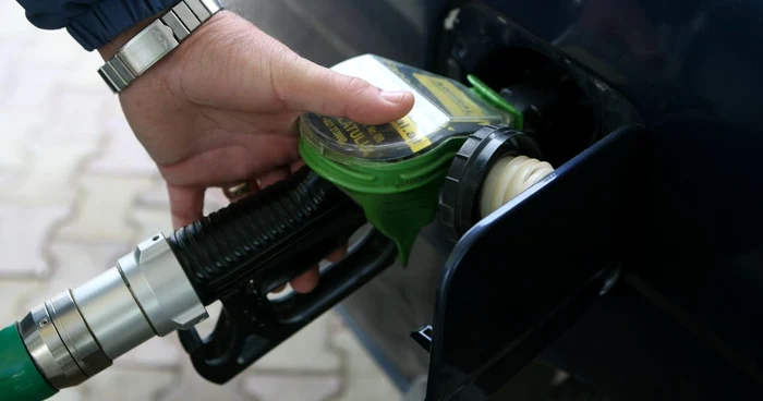 Din cauza preţului carburanţilor, şoferii se orientează spre maşini de mici dimensiuni, cu consum redus