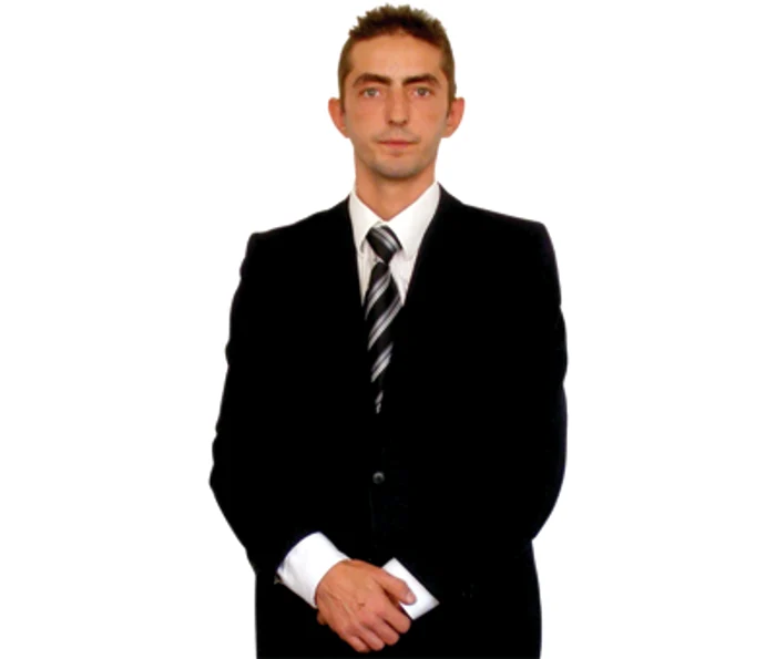 Reşiţa: Marius Silaghi le oferă şanse şomerilor crizei