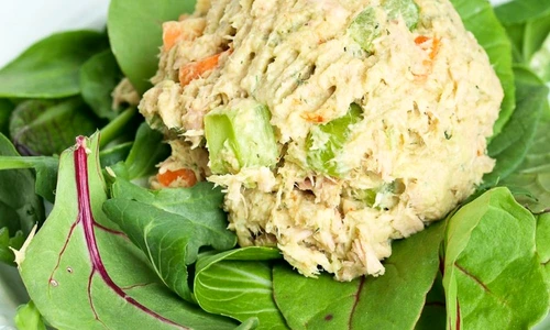 Salata de ton si avocado, fara maioneza jpeg