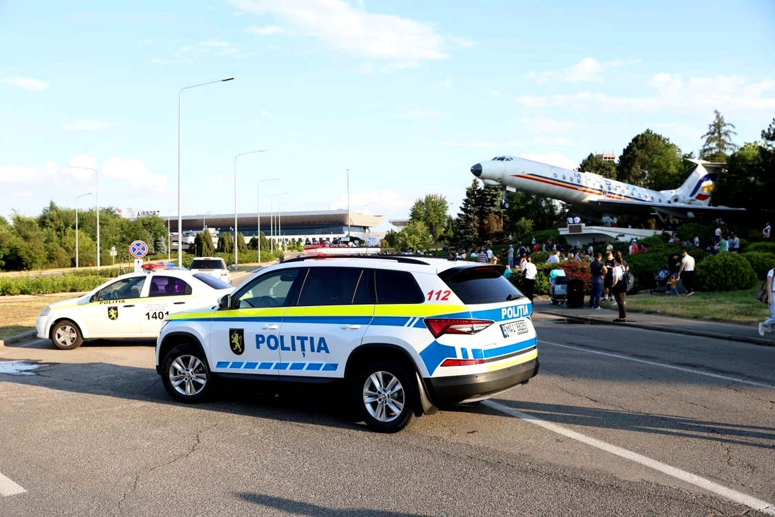 Atac armat pe Aeroport Internațional de la Chișinău FOTO Profimedia