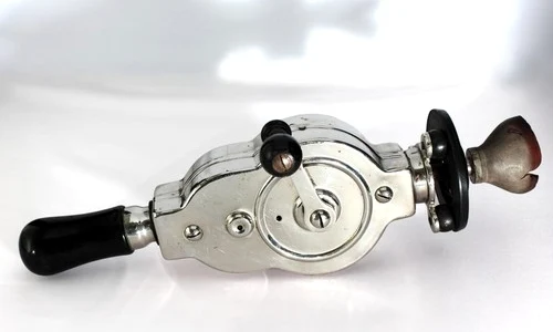 Cum arătau primele vibratoare? Macaura Pulsocon era electric și avea o vibrație puternică jpeg