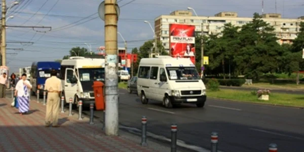 Galaţi: Gălăţenii au ajuns bătaia de joc a transportatorilor privaţi