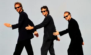 genesis videoclip i can t dance jpeg