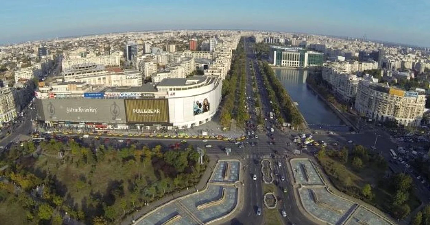 Piaţa Unirii din Bucureşti, vedere de sus FOTO Aeriana urbană