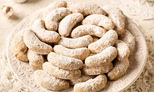 cornulete cu vanilie jpg