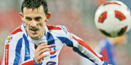 Sălăgeanu poate juca atât pe stânga, cât şi pe dreapta