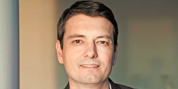 Razvan Sturza Mobile Business Group Lead la Lenovo Romania