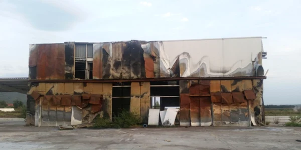 incendiu fabrica baiculesti 01