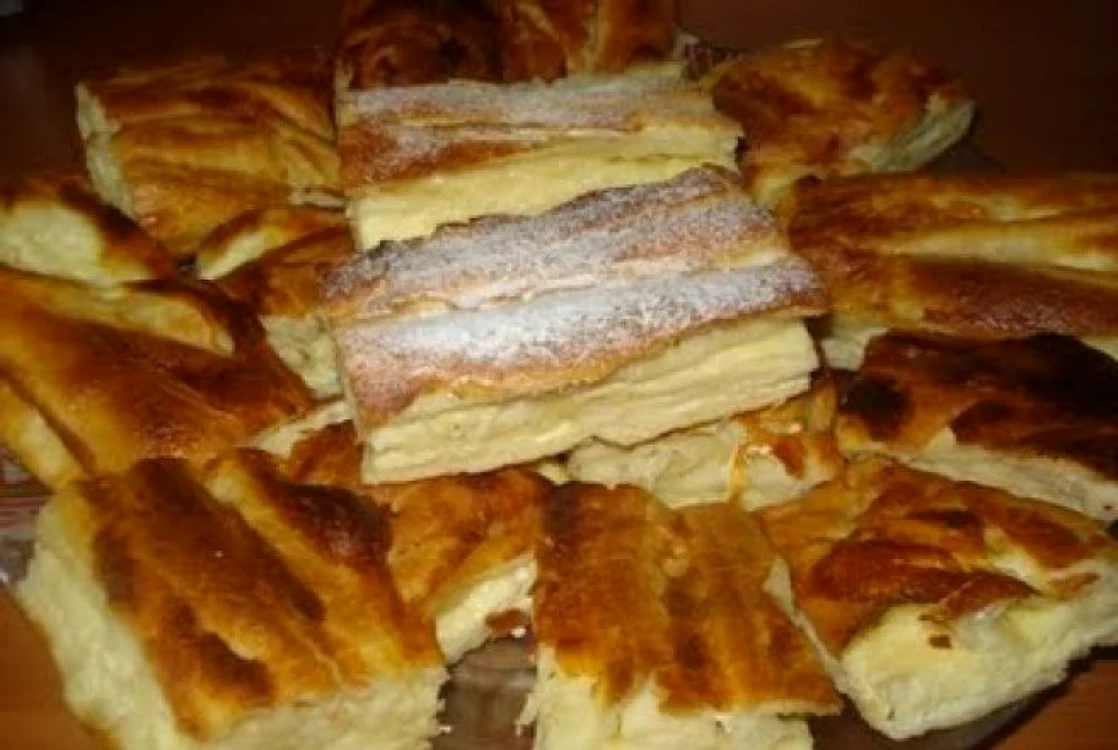 Plăcinta creaţă se prepară rapid FOTO bucataras.ro