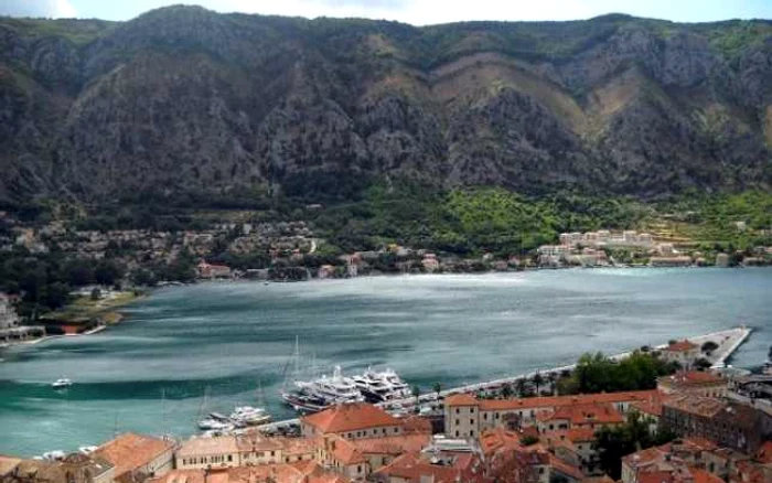 Golful Kotor, unul din punctele forte pentru Muntenegru  FOTO: clujtravel