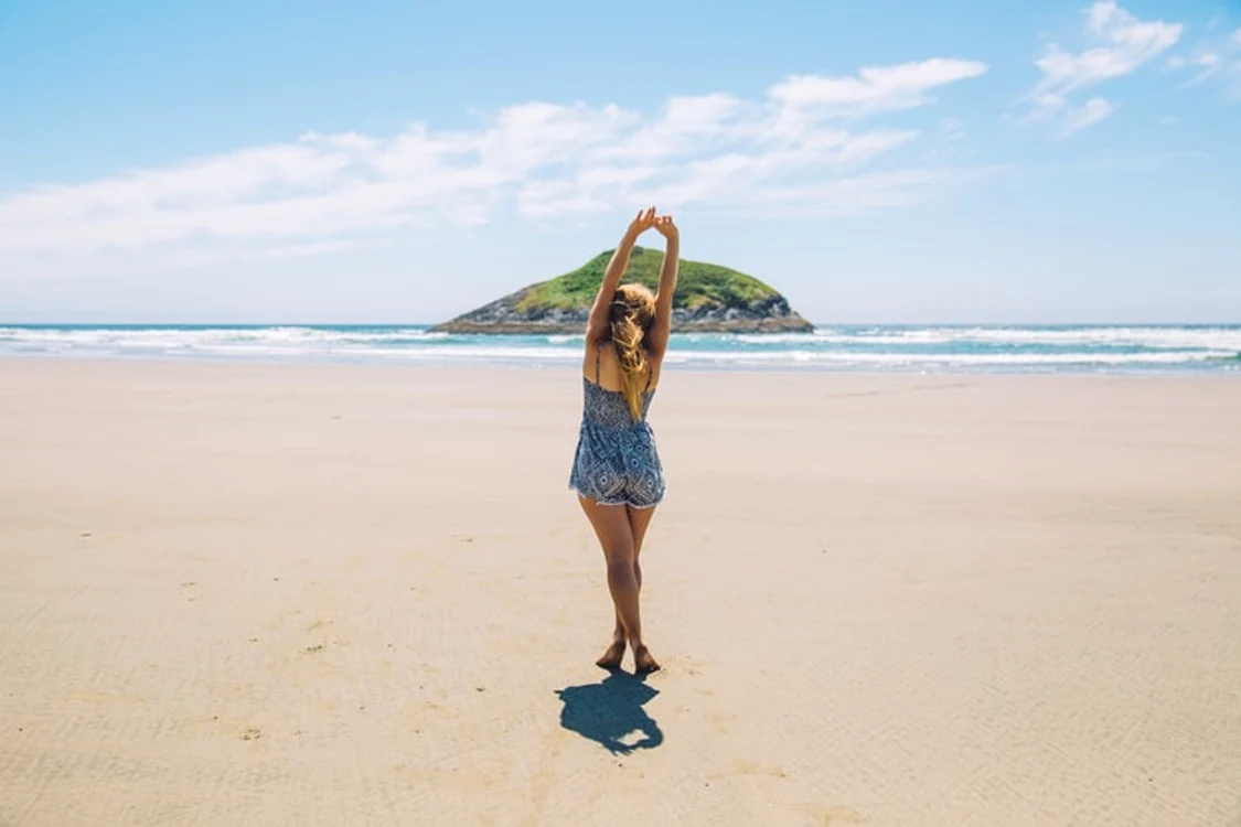 
    Fata plecase la mare fără să anunțeFOTO: Unsplash.com  