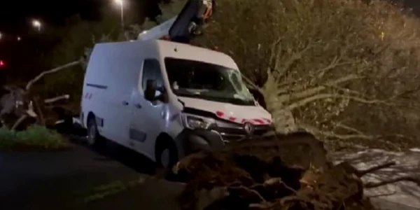 Furtuna Ciaran în Brest, Franța  Foto Captură video X (Twitter) jpg