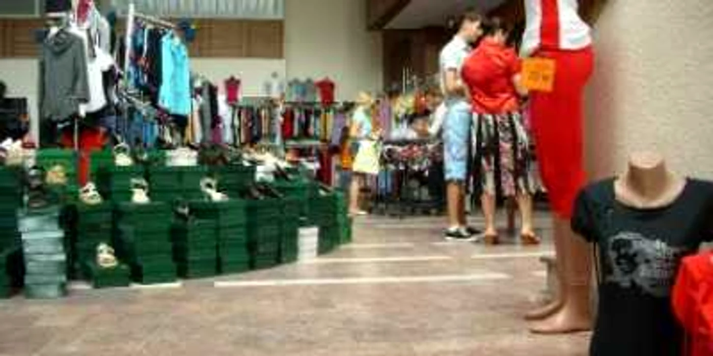 Turnu Severin: Exposhoping la prețuri de criză