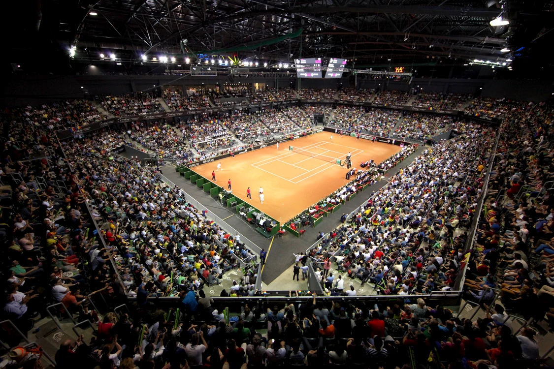 
    România ar fi trebuit să întâlnească Italia, la Cluj, în aprilieFoto: sportpictures.eu  