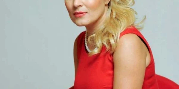 Elena Udrea în revista Tabu