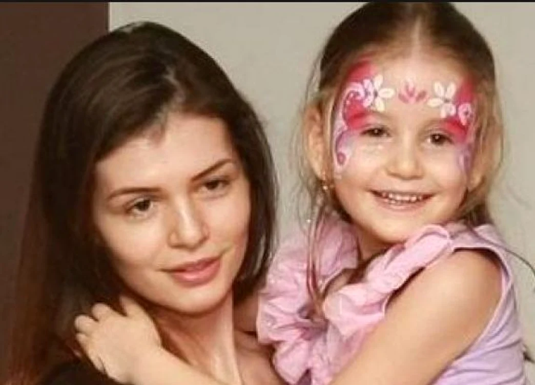 
    Irina avea nevoie de o mamă, nu de o bonăcaptură video  