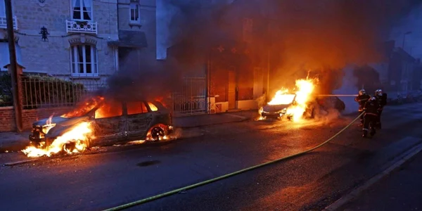masini incendiate