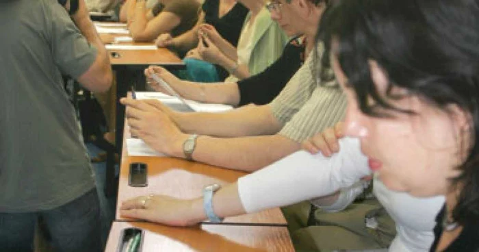 Bani pentru calificări europene