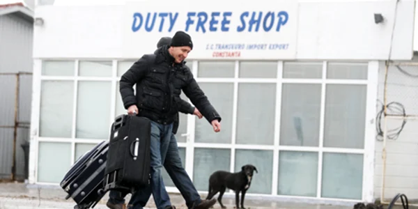 Prin decizia instanţei se dă verde şi la turismul de duty-free