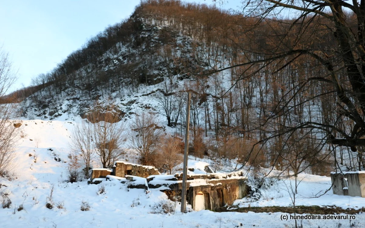 Minele de la poalele Calvariei FOTO Daniel Guţă