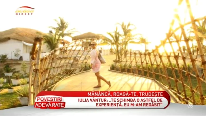 Iulia s-a simţit foarte bine în India, unde şi-a petrecut vacanţa două luni (captură: Acasă TV)