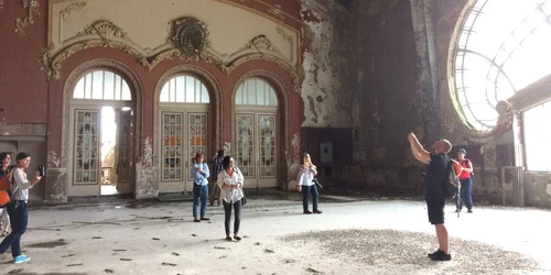 Cazinoul din Constanţa în paragină - iunie 2017 Foto Sînziana Ionescu