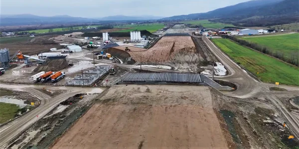 santier tronson 5 autostrada 02 foto asociatia pro infrastructura jpg