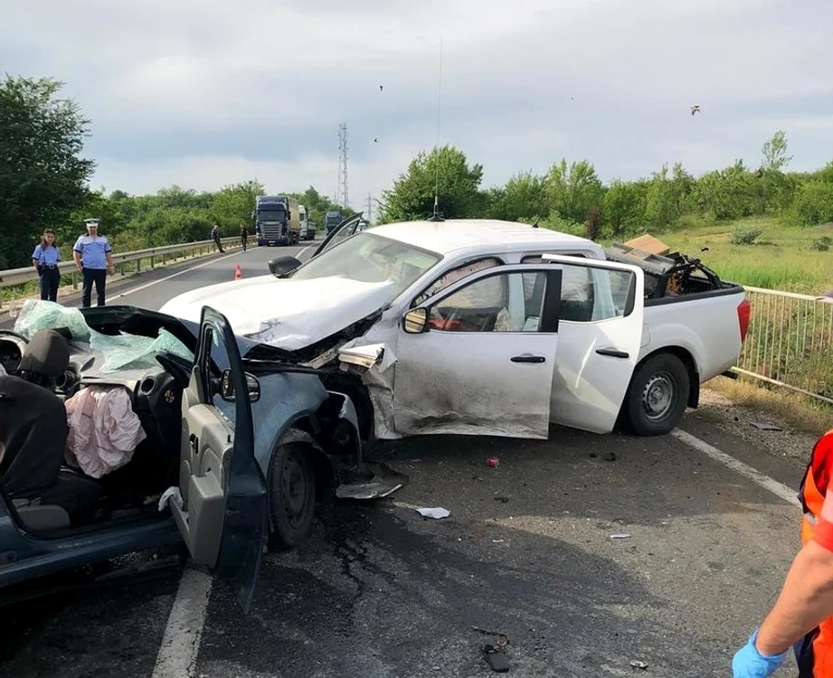 
    Accident rutier în TeleormanFOTO: IPJ Teleorman  