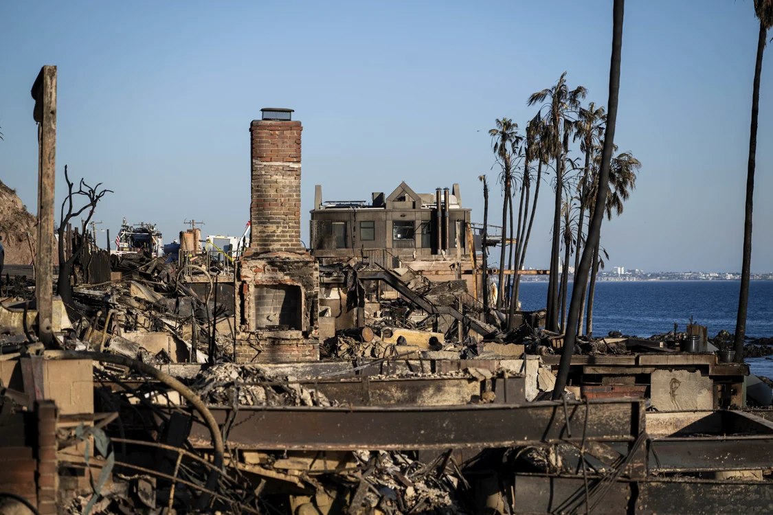 Clădiri arse în urma incendiilor din LA, California, ianuarie 2025 - GettyImages