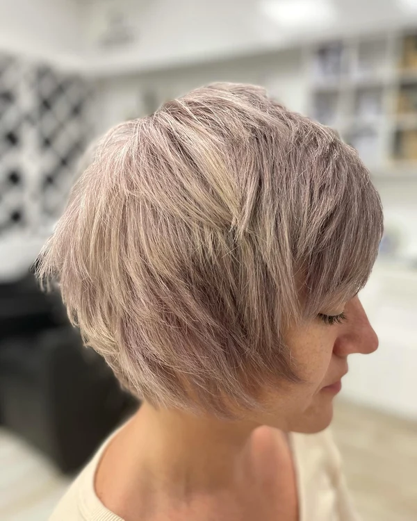 Coafură realizată de Cristina Scrisu, stilist Wella Professionals   224334697 376482830575529 1310613776348930303 n jpg