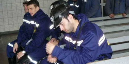Jucătorii de la Pandurii le-au mulţumit minerilor pentru sprijinul acordat echipei 