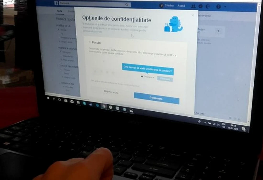 Bărbatul  a declarat că respectivul cont de Facebook a fost realizat de el, împreună cu concubina sa