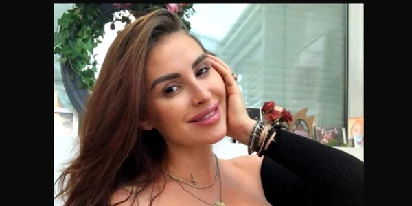 Roxana Blagu și-a micșorat sânii după două nașteri Sursa: Instagram