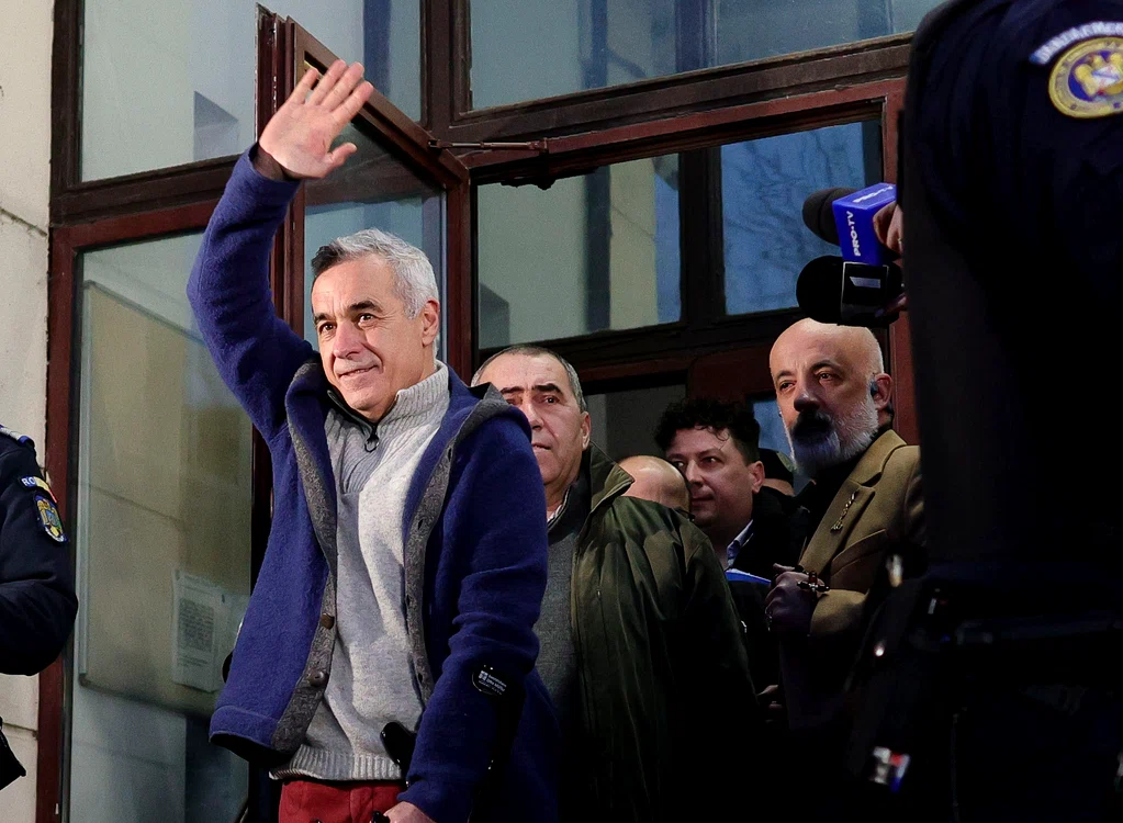 Călin Georgescu respinge asocierea cu avocatul implicat în scandal FOTO: Inquam photos / Octav Ganea