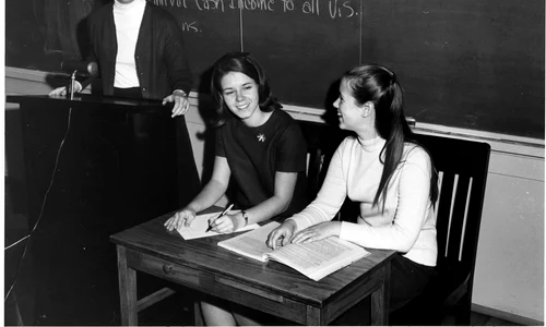 Cum poţi studia în străinătate interviu cu Lia HANCIANU jpeg