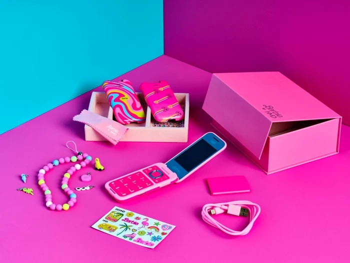 Telefonul Barbie