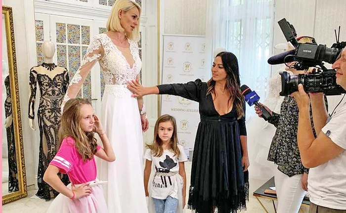 Catrinel Sandu va avea pe 11 noiembrie o singură rochie de mireasă