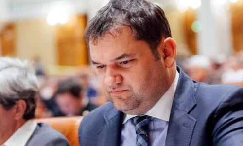 Ministrul Dezvoltării, Cseke Attila, vrea să schimbe programul de reabilitare a clădirilor cu risc seismic jpeg