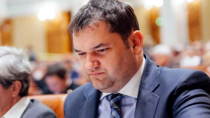 Ministrul Dezvoltării, Cseke Attila, vrea să schimbe programul de reabilitare a clădirilor cu risc seismic