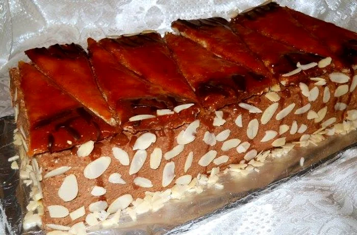 Tort Doboș