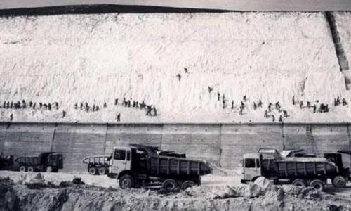 Marele eșec al primului plan cincinal: Canalul Dunăre Marea Neagră jpeg