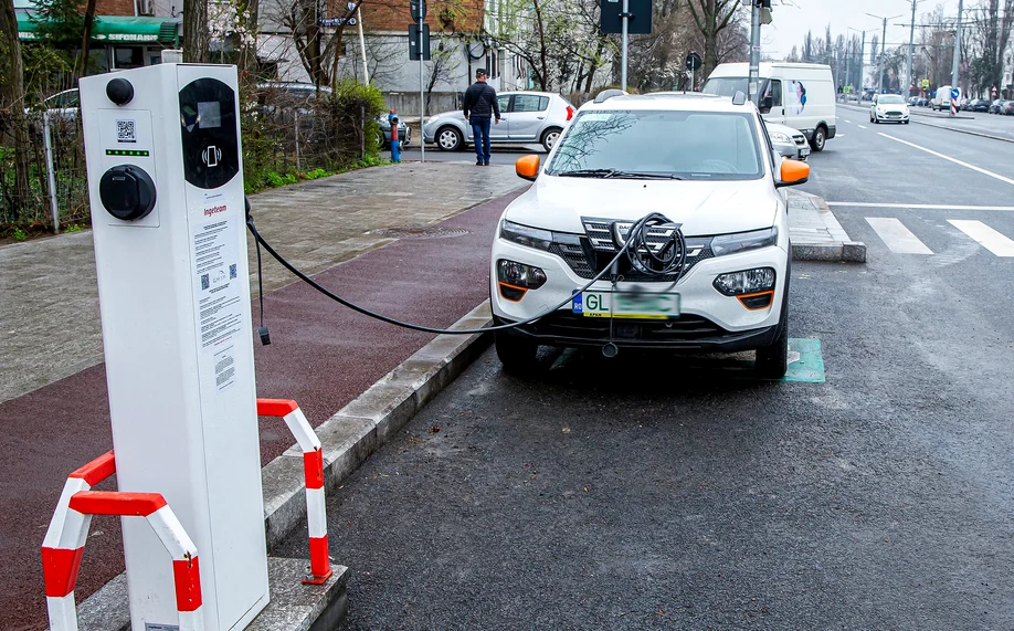 Primăria Galați își face flotă de mașini electrice FOTO: Primăria Galați